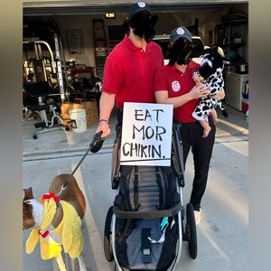 Family Chick Fil A Halloween costumes